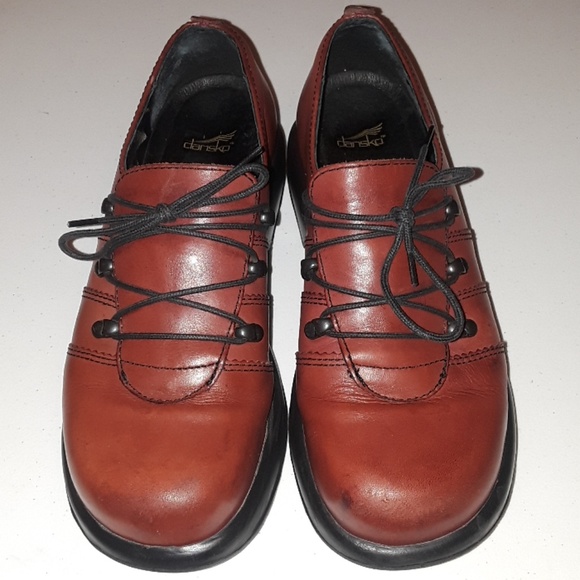 Dansko Shoes - Dansko Janika red leather laced mules sz 40